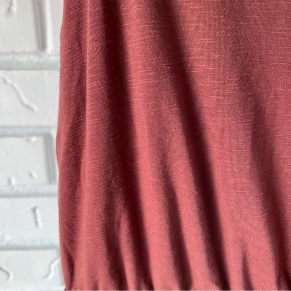 Old Navy Spaghetti Strap Cami Waist Defining Summer Dress, Rust Brown, Size SP - Picture 5 of 6